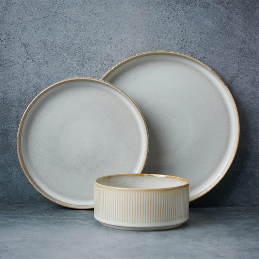 Famiware Star dinnerware set